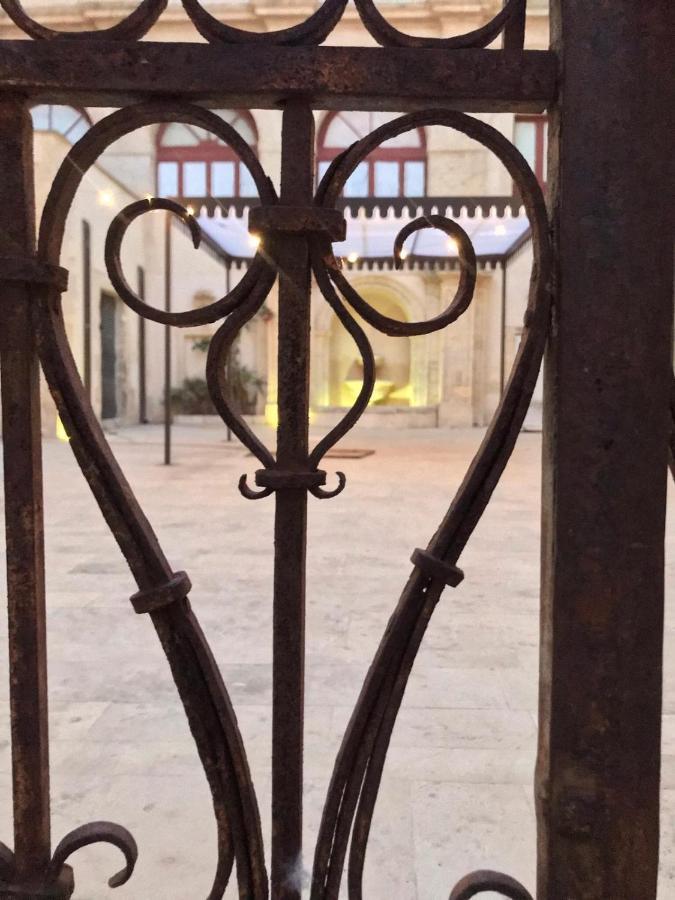 Landolina Palace Hotel Noto Eksteriør bilde