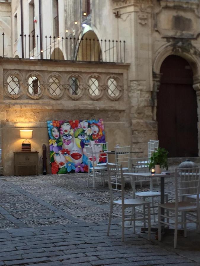 Landolina Palace Hotel Noto Eksteriør bilde