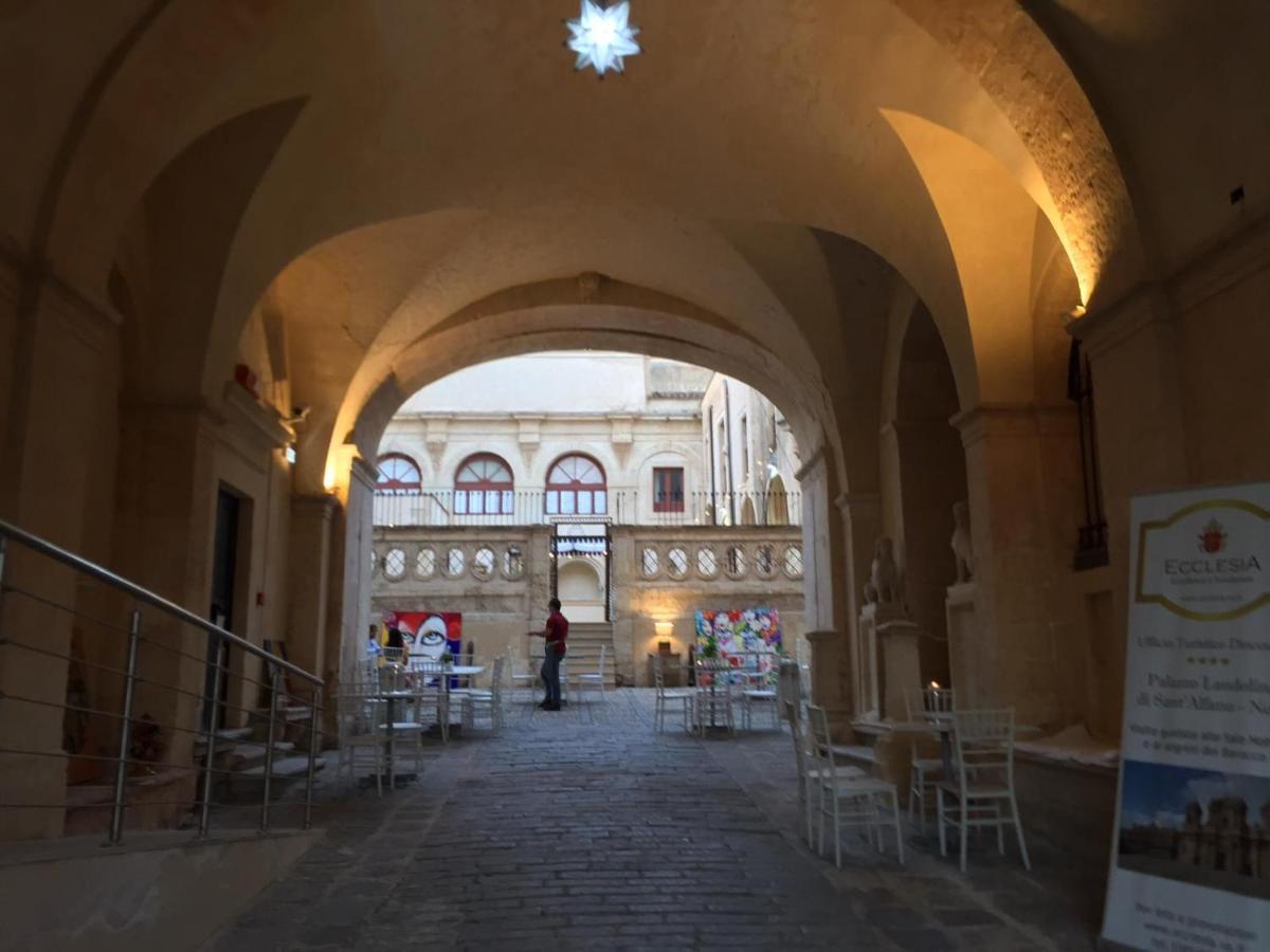 Landolina Palace Hotel Noto Eksteriør bilde