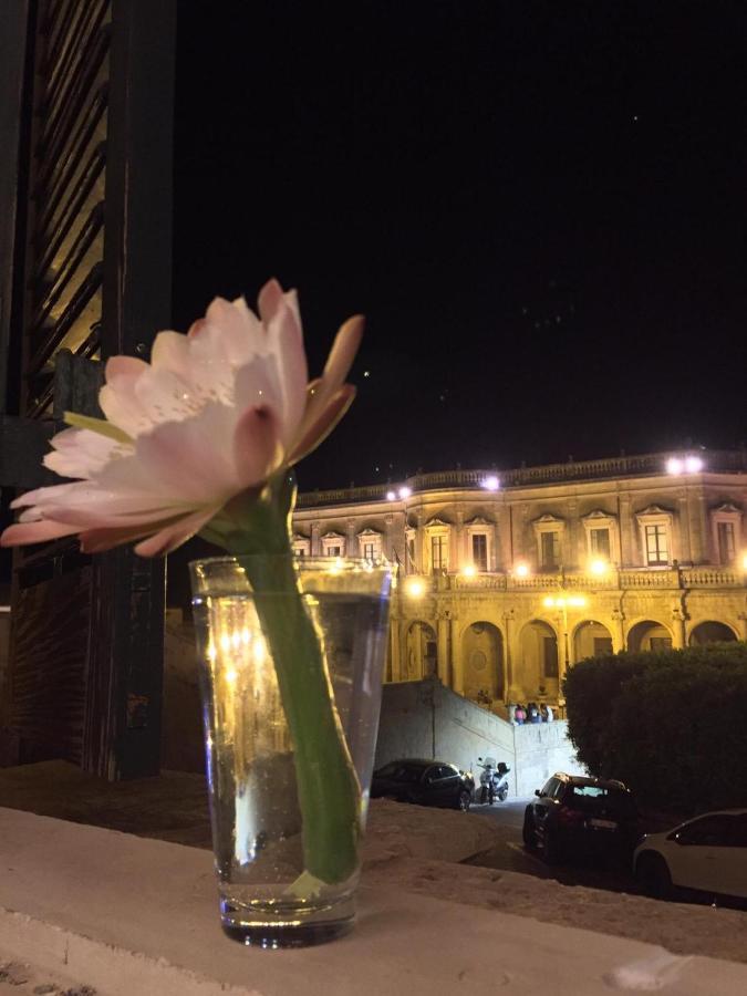 Landolina Palace Hotel Noto Eksteriør bilde